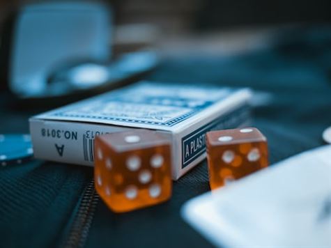 Jet-Setting Poker Pro: Exploring the High-Stakes Lifestyle